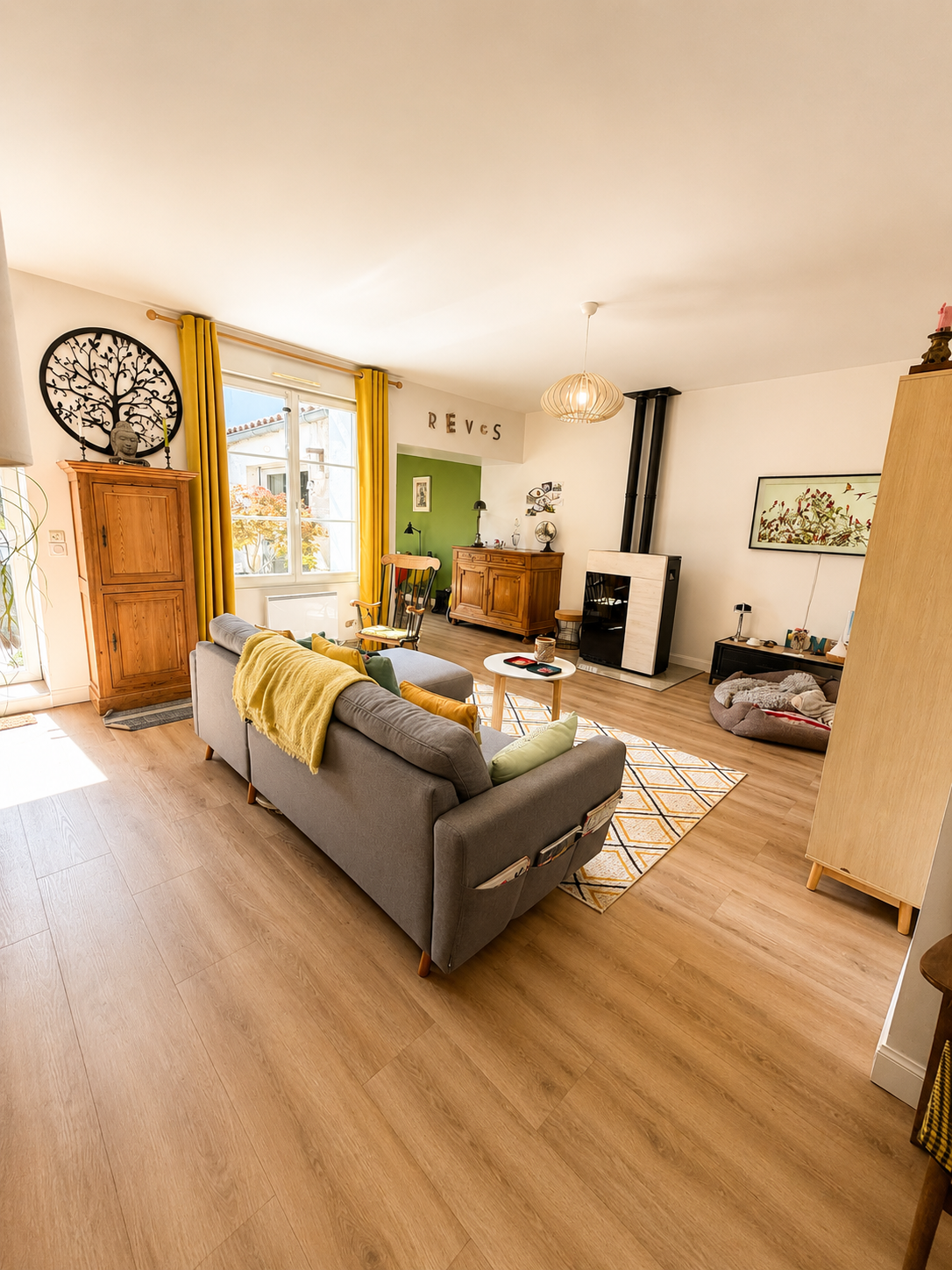 Ensemble immobilier de 134 m² — Saintes Rive Droite — Deux logements indépendants