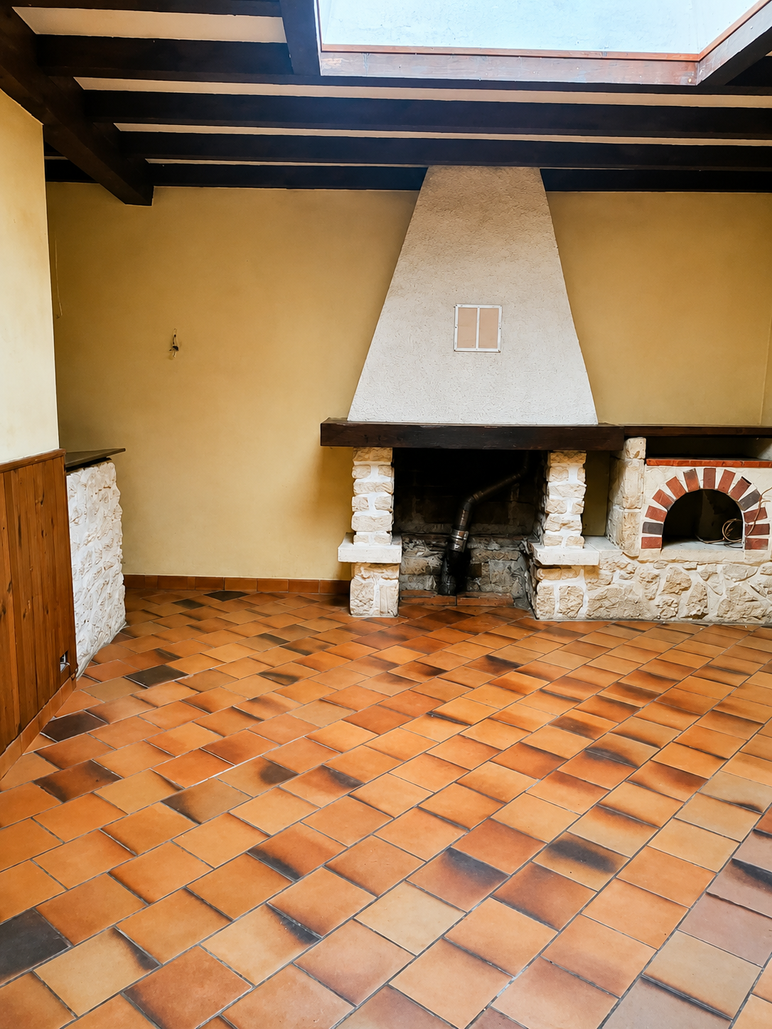 17120 - SEMUSSAC - CENTRE-VILLE - MAISON 126 m² À RÉNOVER ENTIÈREMENT – FORT POTENTIEL